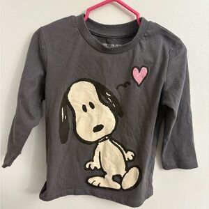 4/30$ Peanuts Gray Long Sleeve Tee with Snoopy and Pink Heart 2 years
